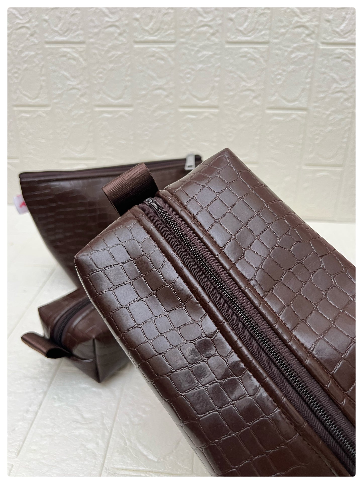 BROWN CROCODILE FAUX LEATHER POUCHES