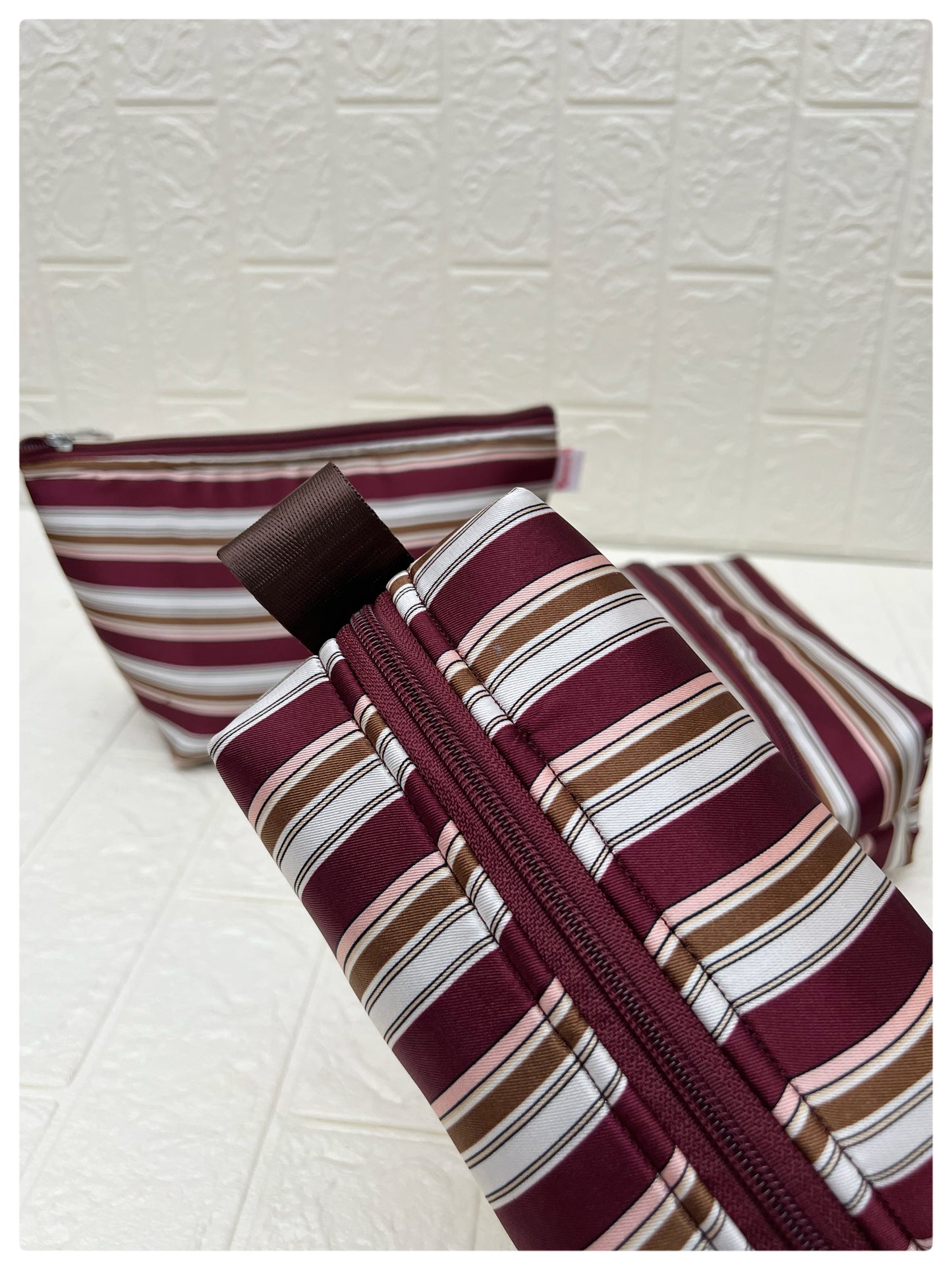 MAROON STRIPE POUCHES