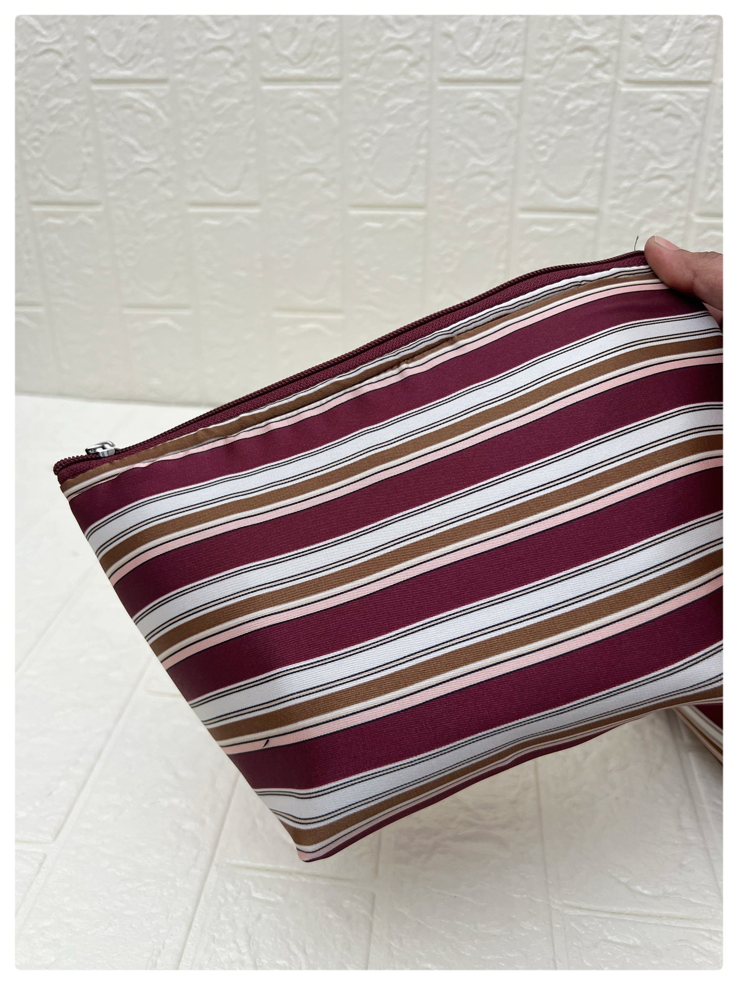 MAROON STRIPE POUCHES