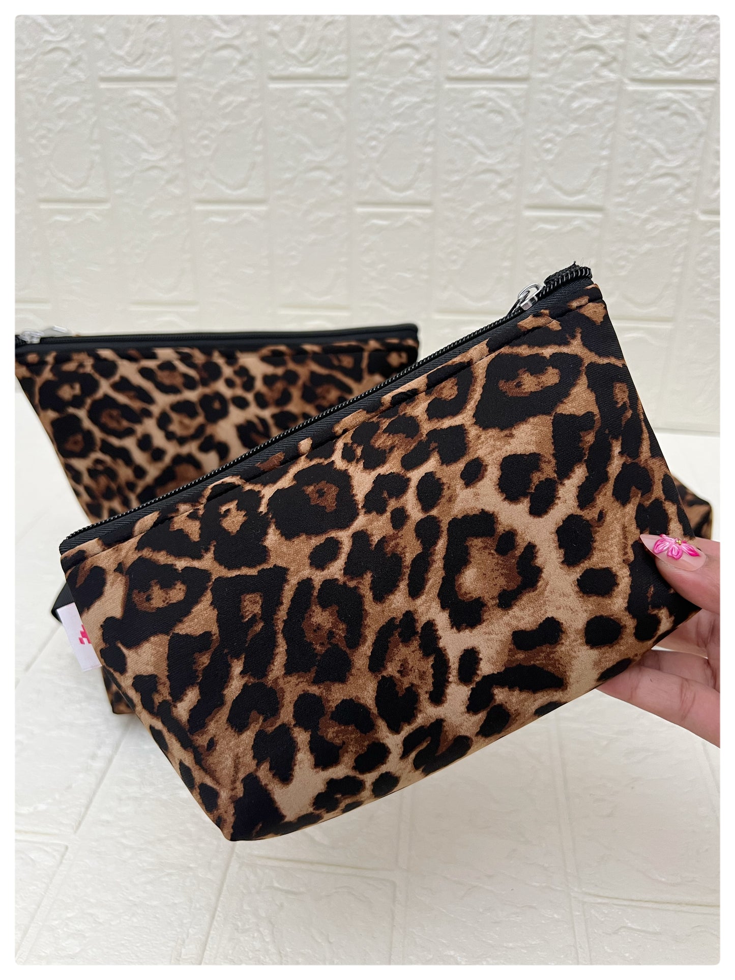 TIGER POUCHES