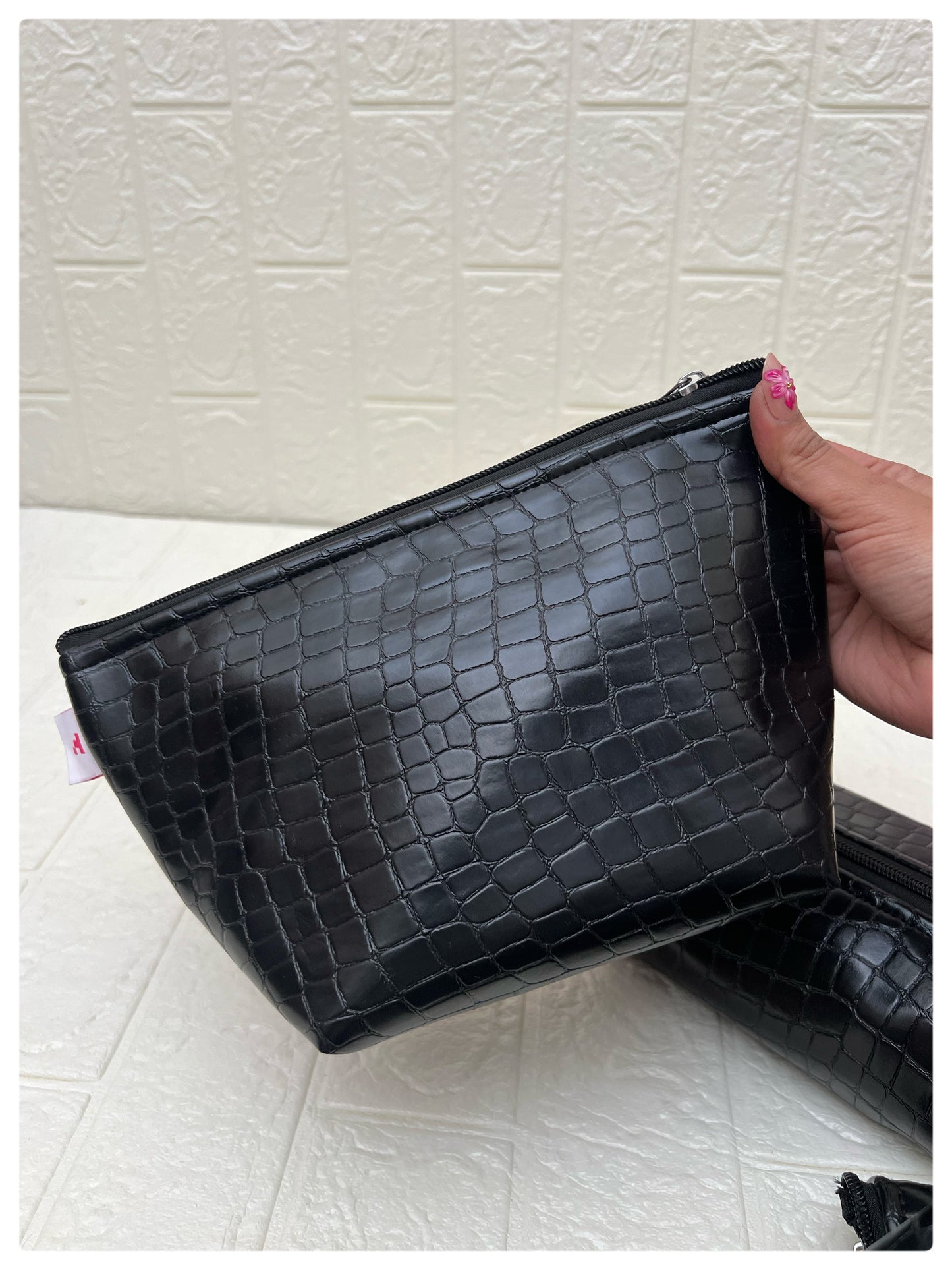 BLACK CROCODILE FAUX LEATHER POUCHES